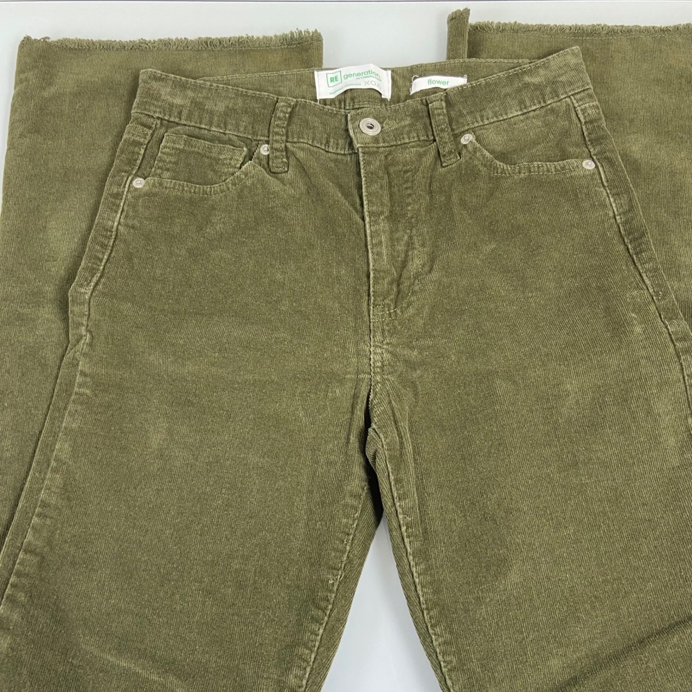 RE Generation Celebrity Pink Corduroy Flare Leg Jeans Size 5/27 Olive Green‎